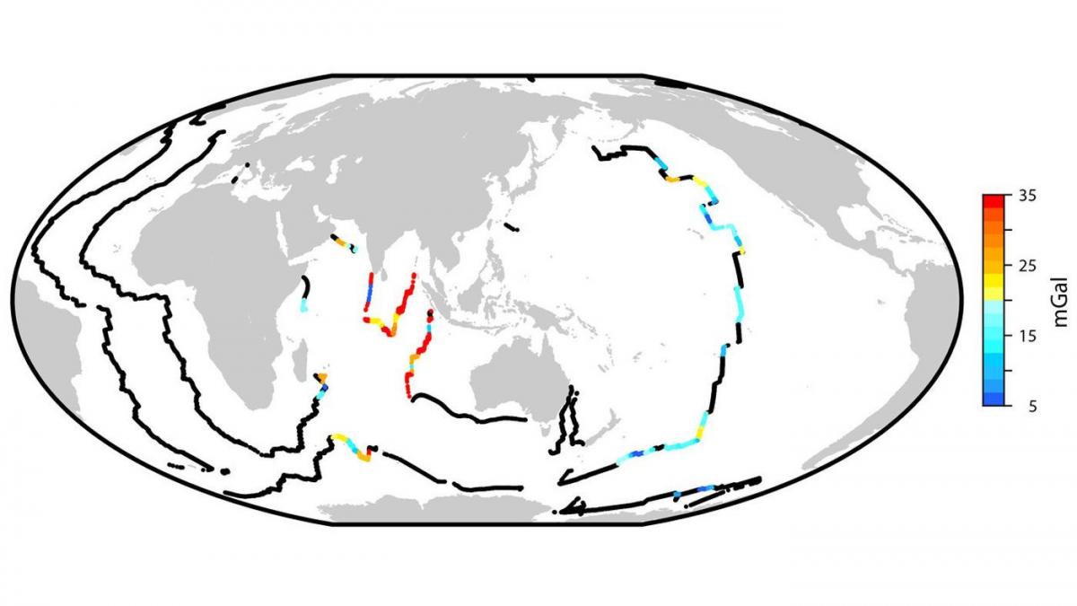 Colored and black points mark portions of the seafloor that may have spread faster than usual as a result of the impact of the Chicxulub asteroid. (Byrnes and Karlstrom / Science Advances)