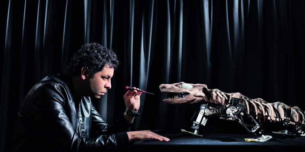 Kamilo Melo has a BSc in Electronics (2004), MSc in Mechanics (2005) and PhD in Robotics (2013). His research at the Biorobotics Laboratory consists in the developement of biologically Infomed robots. His efforts are aimed to the understanding of animal locomotion and use of such principles for the design of Bio-robots and components for its deployment in disaster response missions. EPFL Lausanne, 19.02.2019 © Fred Merz | Lundi13